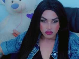 alissonsaenzz Live Webcam on CamSoda