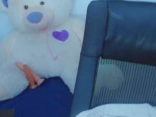 alissonsaenzz webcam model