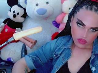 alissonsaenzz webcam model