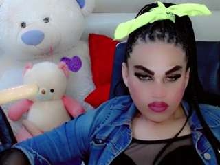 alissonsaenzz Live Webcam on CamSoda