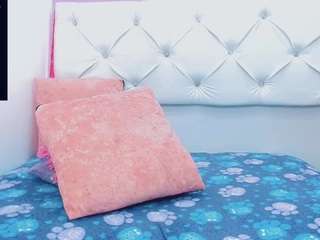 ariell-sweett Live Webcam on CamSoda