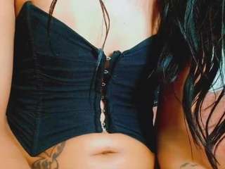 ariell-sweett