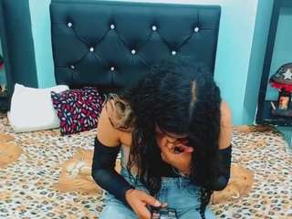 ariell-sweett