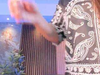  arigy-gomez chat room