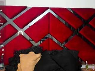 Live webcam model kendrafoxxy on Soda Cams