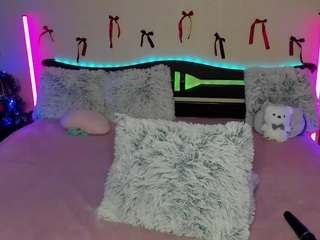 lola010101 Live Webcam on CamSoda