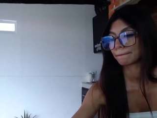 millyxnicoll Live Webcam on CamSoda