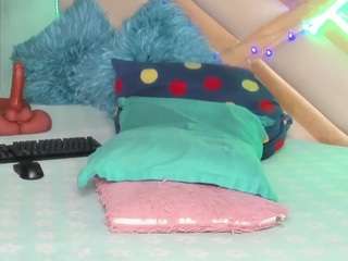  sophie-sweett chat room