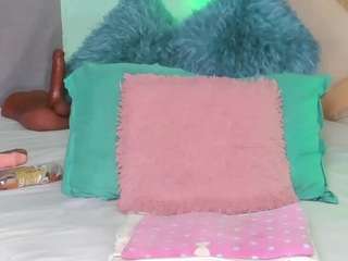  sophie-sweett chat room
