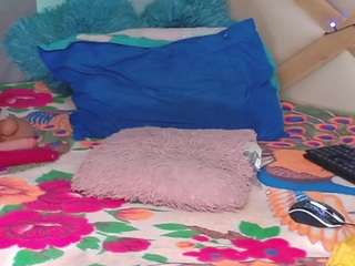 Sophie-Sweett live cam preview