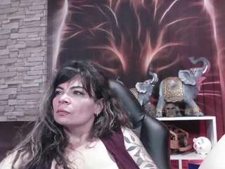 Erotic Mature camsoda yayita81