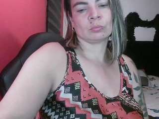 yayita81 live cam profile