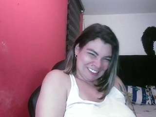 yayita81 Live Webcam on CamSoda