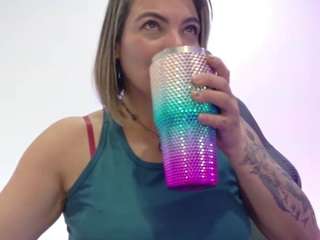 yayita81 live webcam show