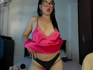 alexia-46's Live Sex Cam Show