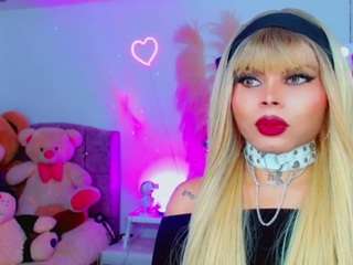 ariana-diaz's live room