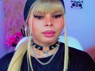 ariana-diaz
