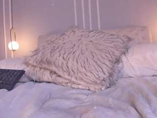 estef-love Live Webcam on CamSoda