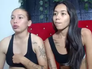 MiaValeria's Live Sex Cam Show