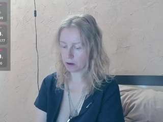 Servallinya live cam preview