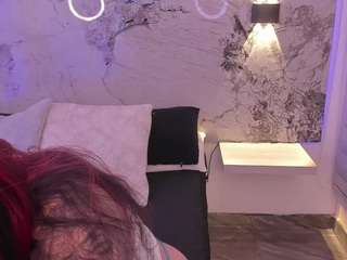 le modèle sofiia-rubb est en webcam porno dans un show sur le site camsoda, il possède les tags suivants: anal,spank,no drinking,no smoking,oil,pussy,red hair,sexy,shaved,squirt,naked,squirter,tattoos,tease,teen 18,toys,wet,young-adult,anal toys,nipple piercings