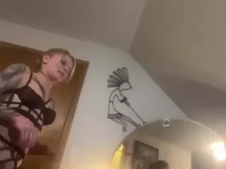 Cce9388's Live Sex Cam Show