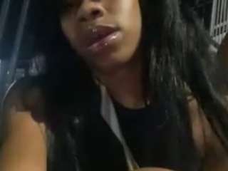 Sexiieeyella