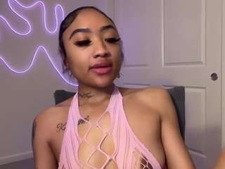 Live webcam model rubybabyxo on Soda Cams