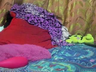 brendasmith-69 Live Webcam on CamSoda