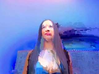 niki-white webcam model