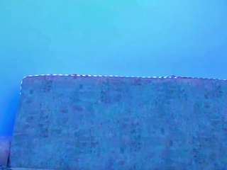 niki-white webcam model