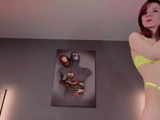 adelheid1's Live Sex Cam Show