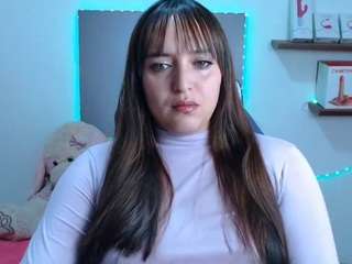 AnyelaBubble live webcam show