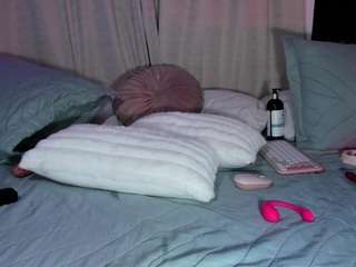 emilyhick live cam preview