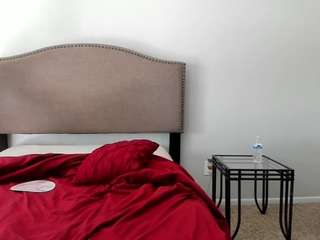 yiaunaniree Live Webcam on CamSoda