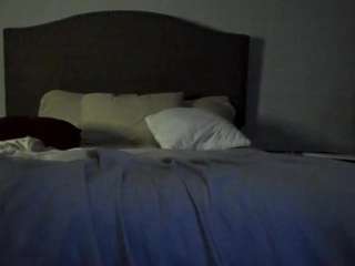 yiaunaniree webcam