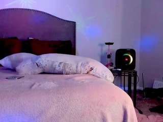 yiaunaniree yiaunaniree