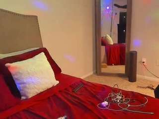 yiaunaniree Profile Image