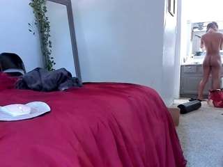 YAYA live webcam show