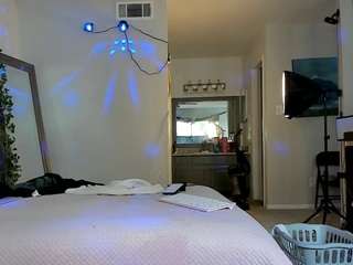 yiaunaniree's live room