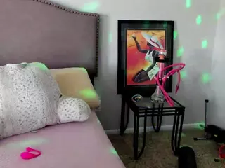 YAYA's Live Sex Cam Show