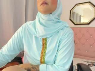 aishaamin live profile