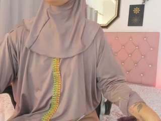 AishaAmin live webcam show
