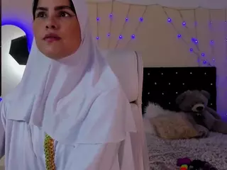 AishaAmin's Live Sex Cam Show