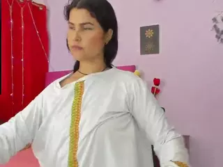 AishaAmin's Live Sex Cam Show