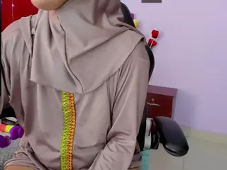 AishaAmin's Live Sex Cam Show