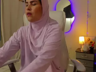 AishaAmin's Live Sex Cam Show