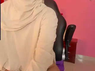 AishaAmin's Live Sex Cam Show