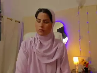 AishaAmin's Live Sex Cam Show