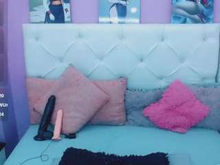 dayana-naughty from CamSoda is Freechat